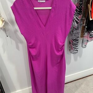 Zara Fuchsia V-Neck Top